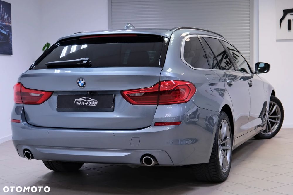BMW Seria 5 520d Luxury Line sport - 6
