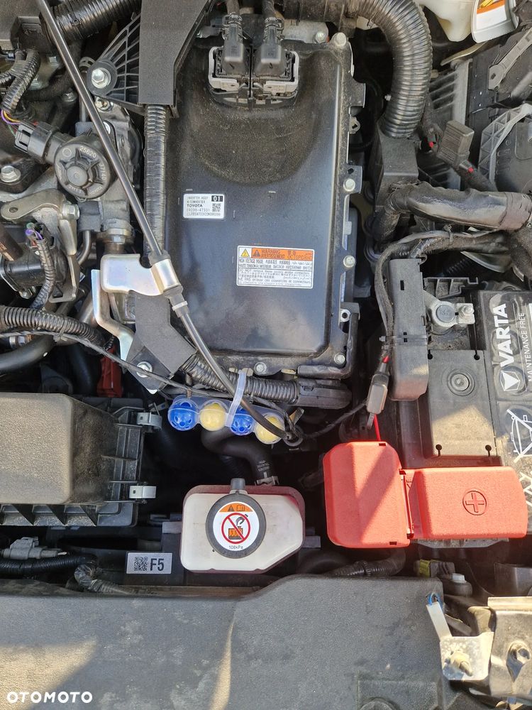 Toyota Corolla 1.8 Hybrid Comfort - 26