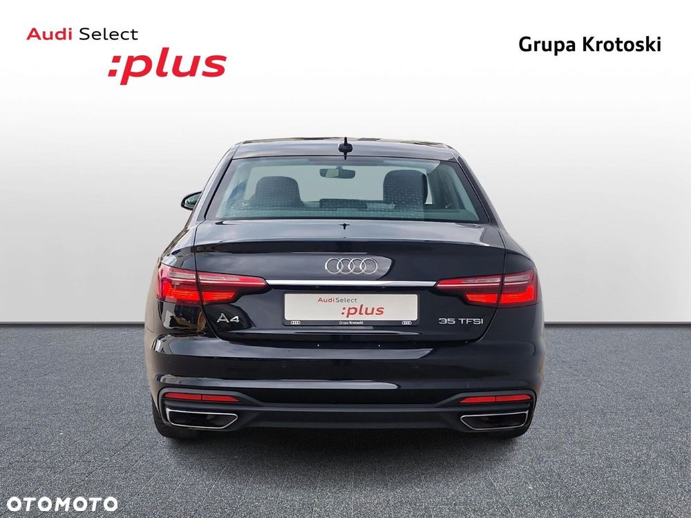 Audi A4 Limousine - 4