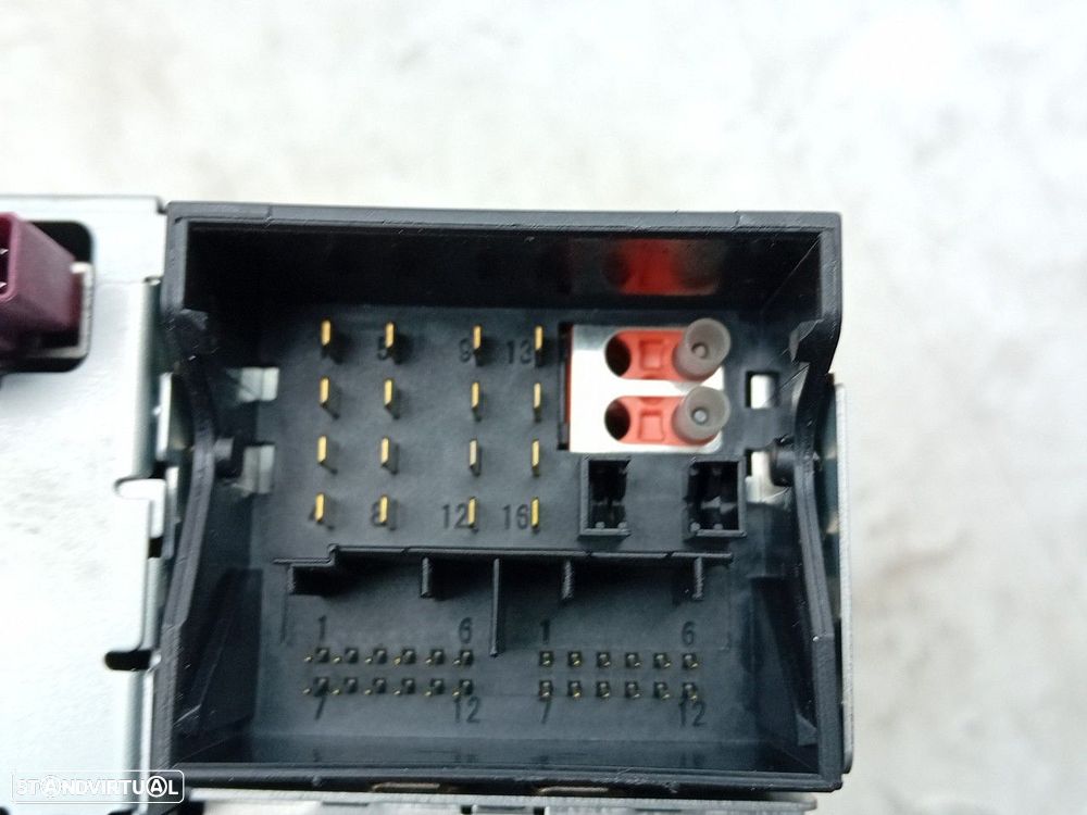 Rádio / auto-rádio BMW 1 (F20) - 3