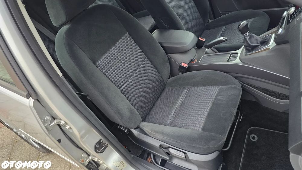 Ford C-MAX 1.8 Ghia - 24