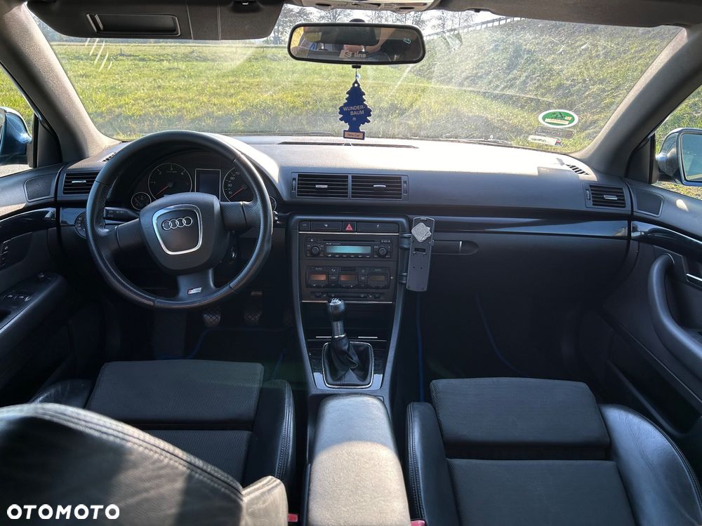 Audi A4 Limousine 2.0 TDI - 8