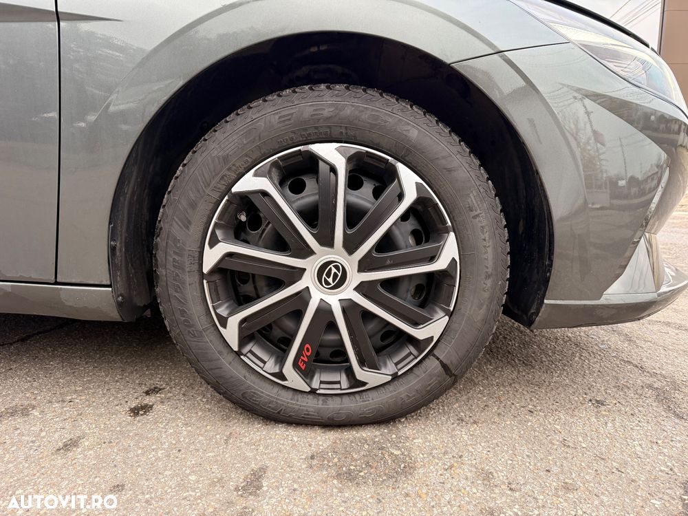 Hyundai Elantra 1.6 l 123 CP 6MT Highway - 23