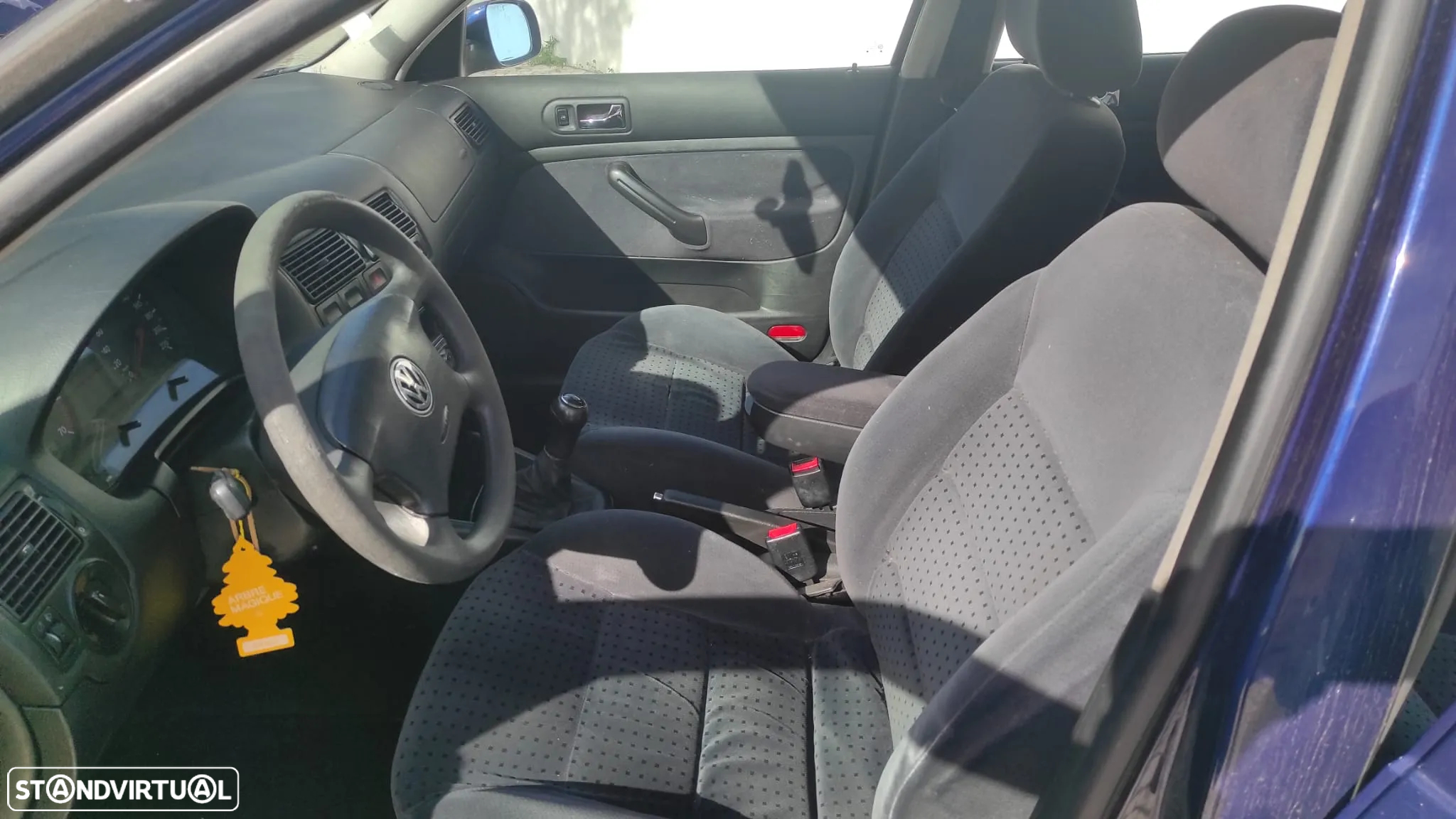 VW Golf 1.4i Confortline AC - 2