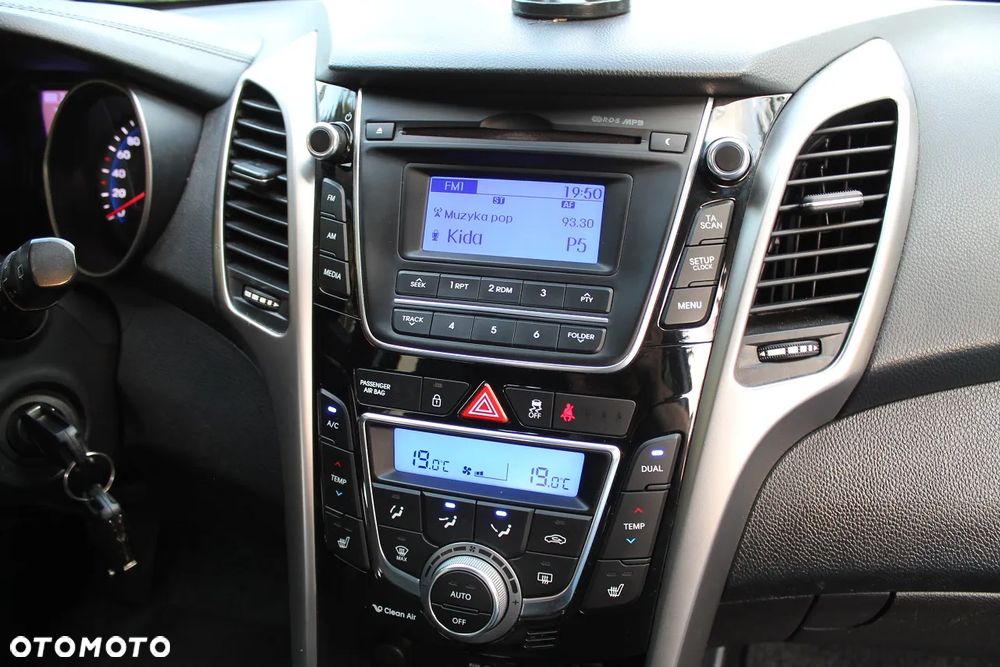 Hyundai i30 1.4 CRDi Trend - 31