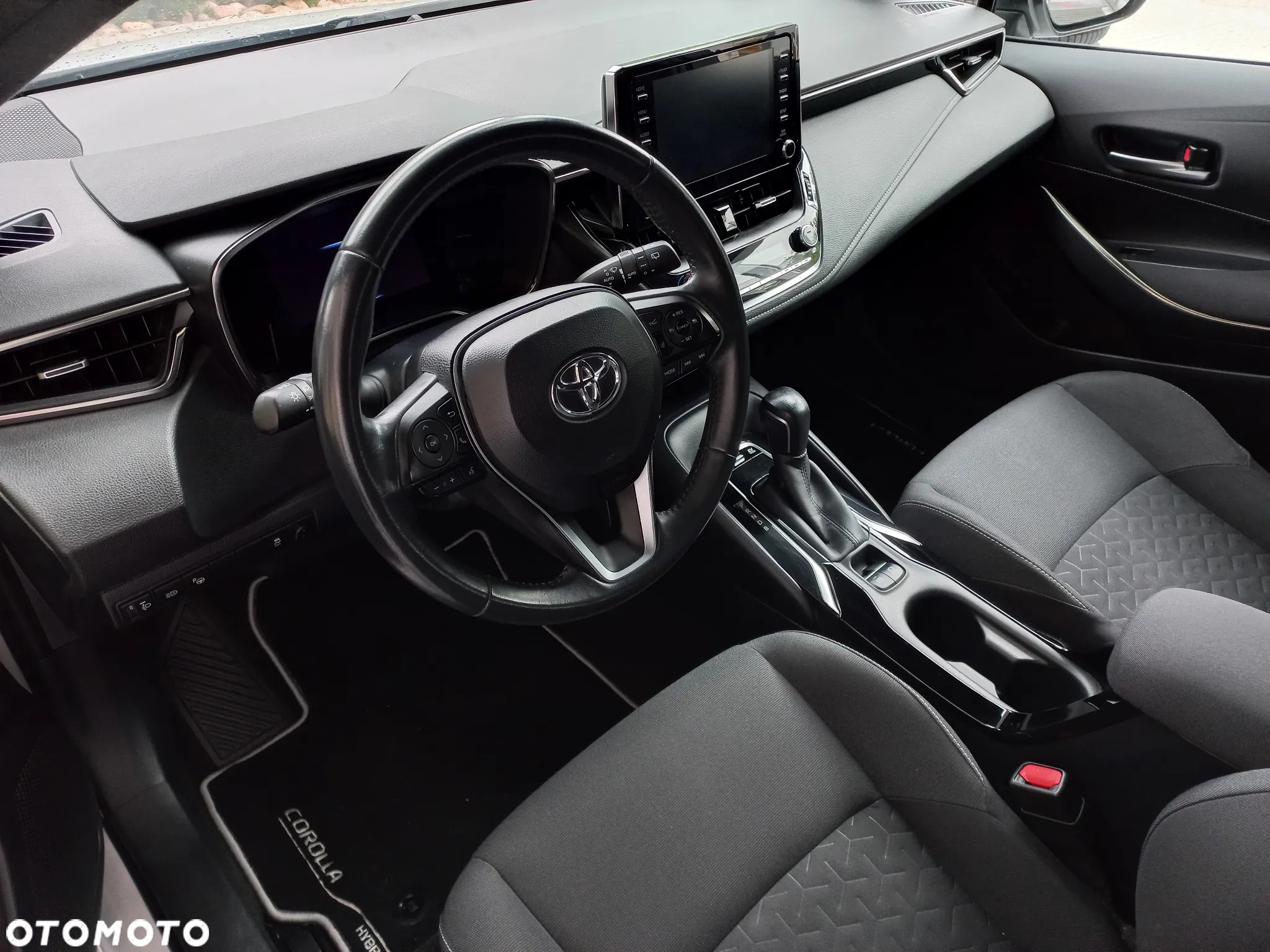 Toyota Corolla - 18