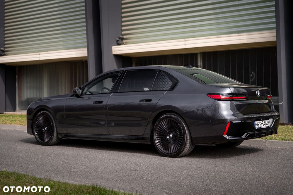 BMW Seria 7 740d xDrive mHEV Nero Lusso Edition sport - 8