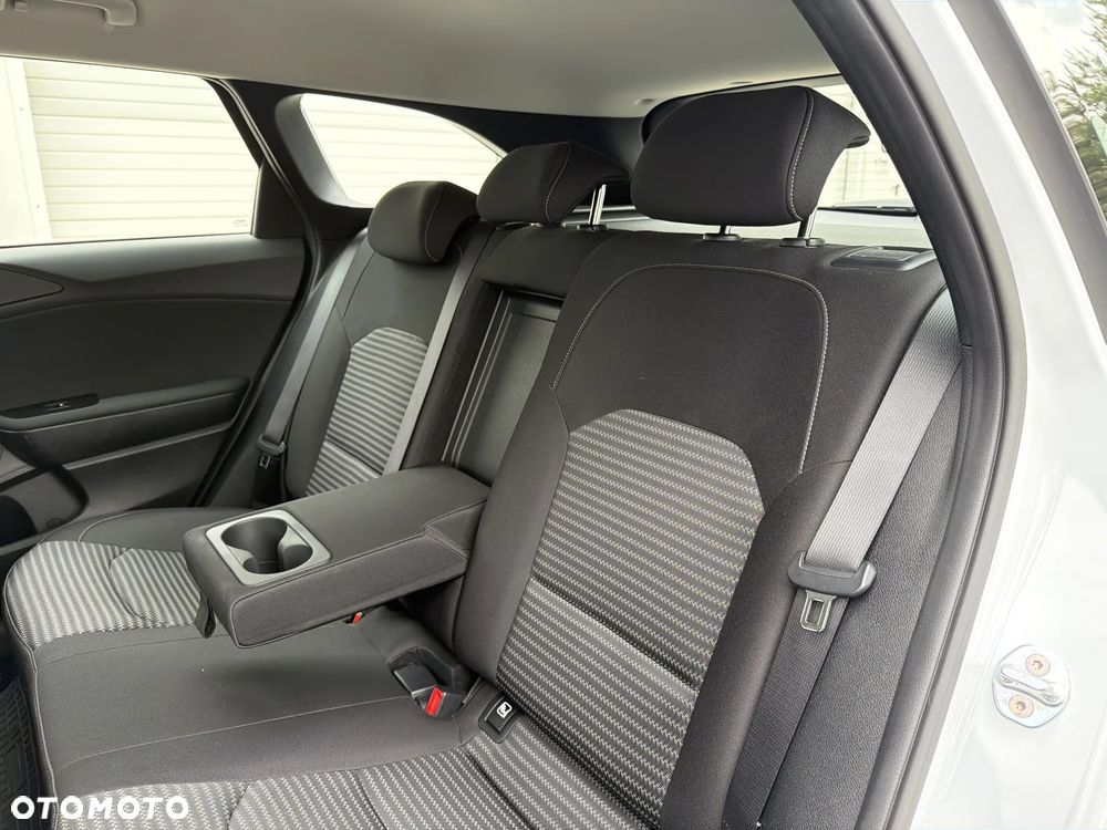 Kia Ceed 1.5 T-GDI M - 17