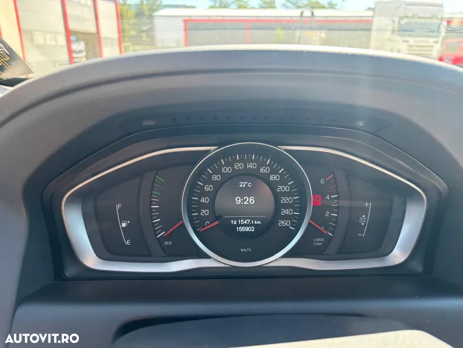 Volvo XC 60 D3 Start-Stop Momentum - 5