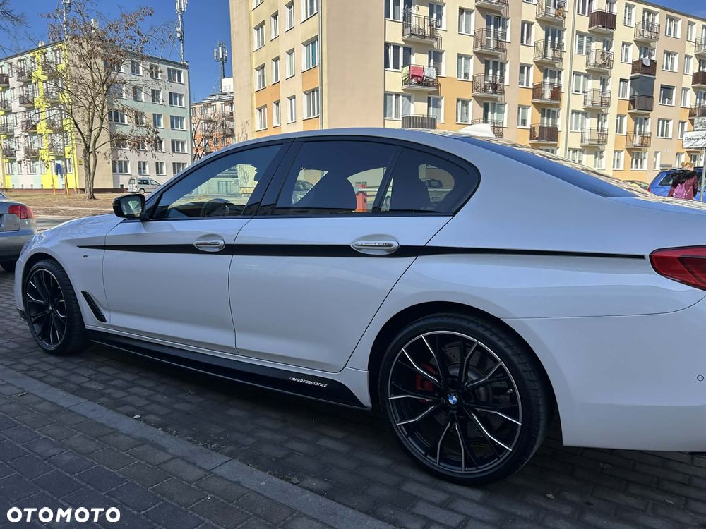 BMW Seria 5 520d xDrive - 6