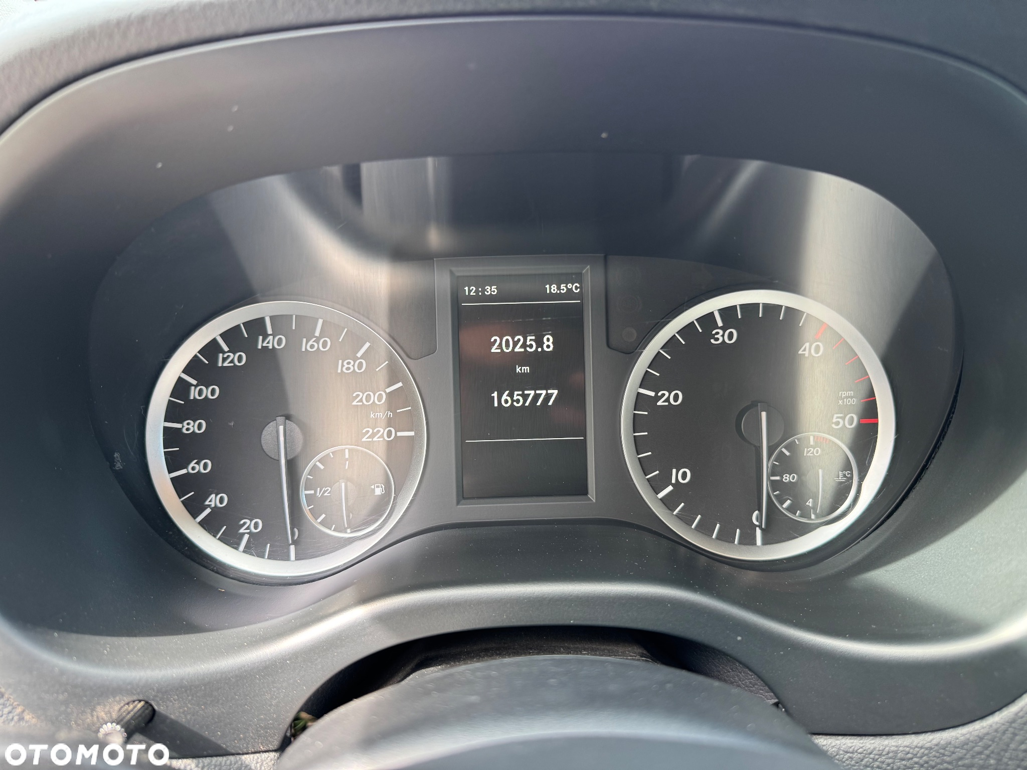 Mercedes-Benz Vito - 9