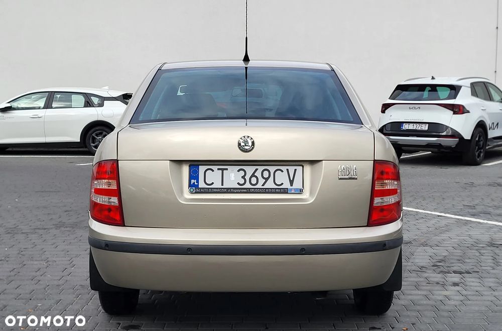 Skoda Fabia 1.4 16V Classic - 6