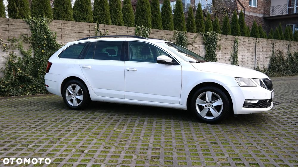 Skoda Octavia 1.4 TSI Ambition - 17