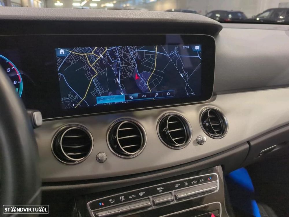 Mercedes-Benz E 300 de 9G-TRONIC - 6