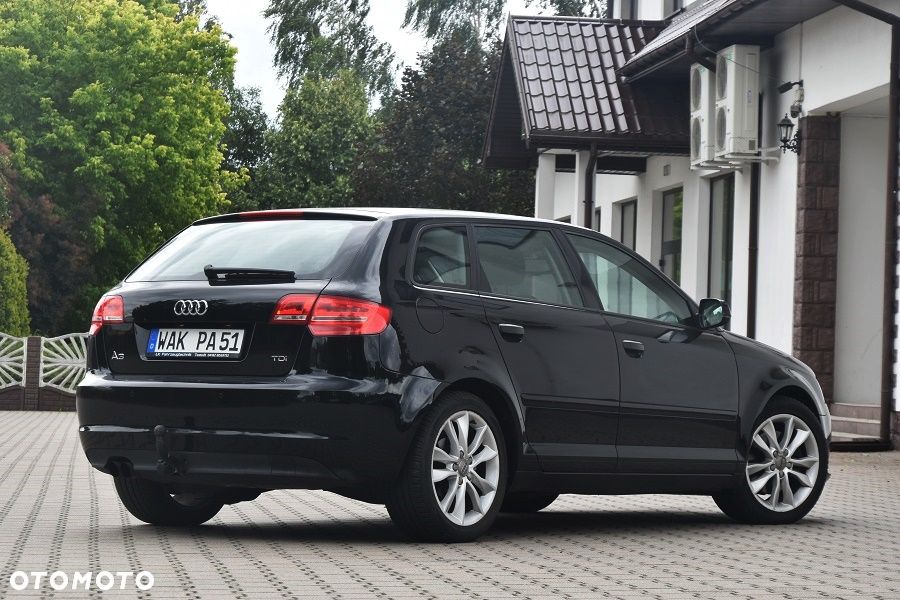 Audi A3 Sportback 2.0 TDI DPF Attraction - 9