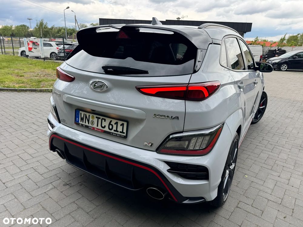 Hyundai Kona - 13