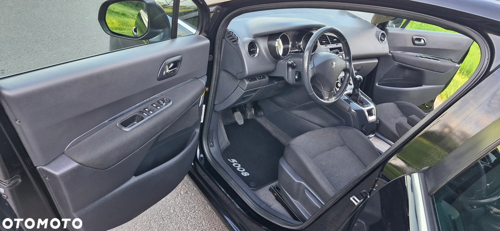 Peugeot 5008 1.6 Premium - 13