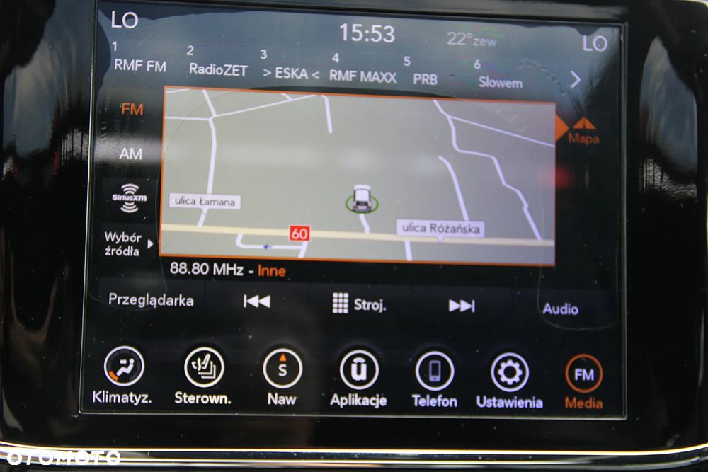 Jeep Grand Cherokee - 25