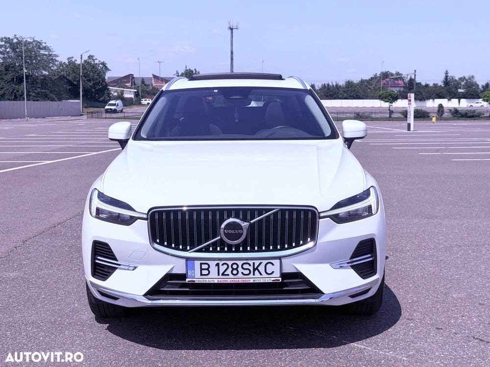 VOLVO XC60 2022 — imagine 2