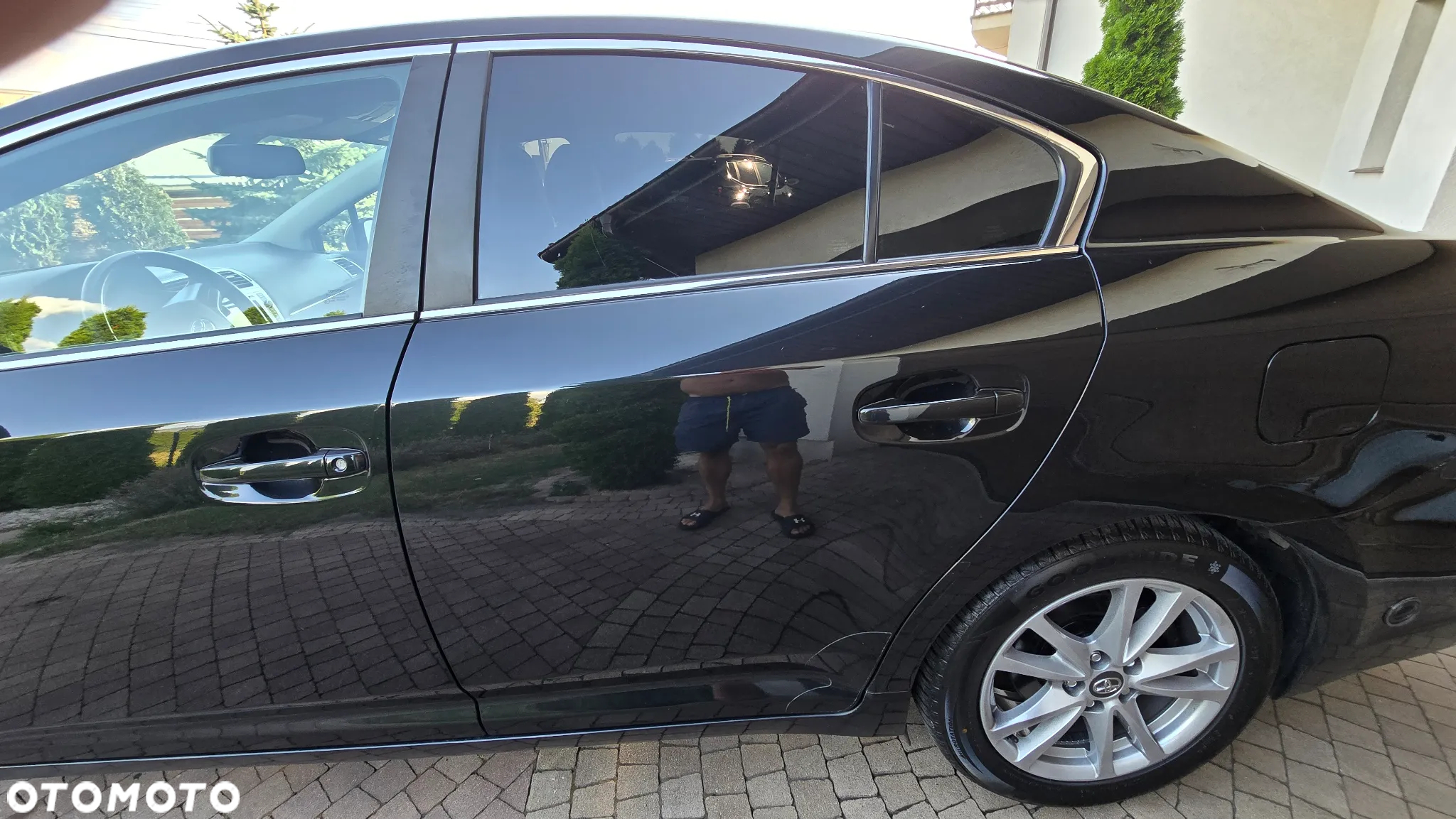 Toyota Avensis - 24