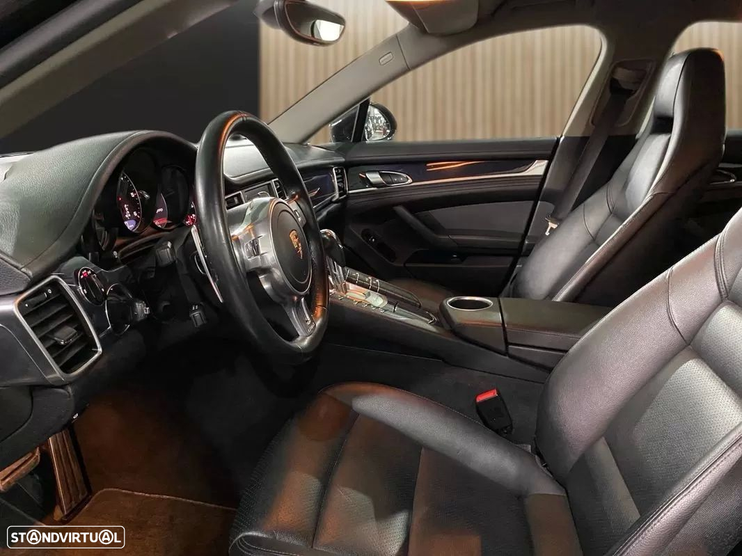 Porsche Panamera Platinum Edition - 7