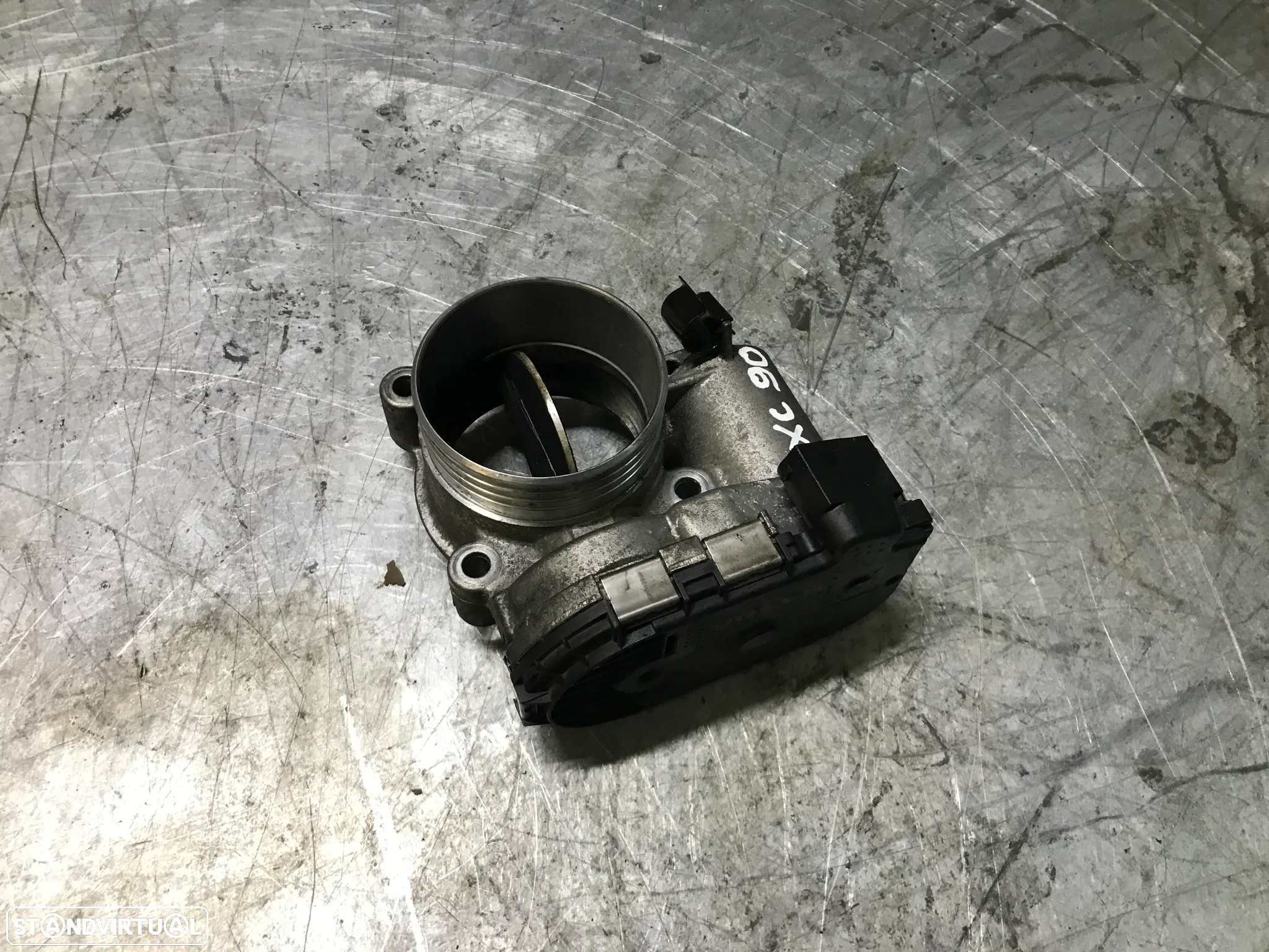 BORBOLETA DE ADMISSÃO VOLVO XC70 XC90 S60 2.4D 8692720 0281002701 - 3