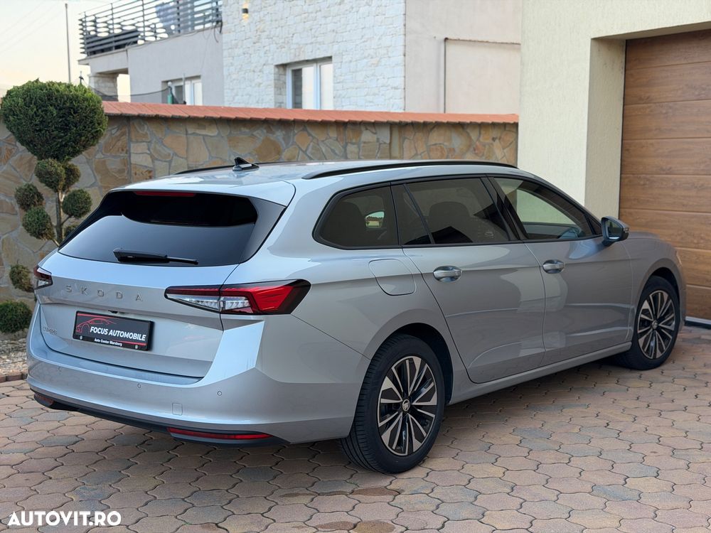 Skoda Superb 2.0 TDI DSG Premium Edition - 6