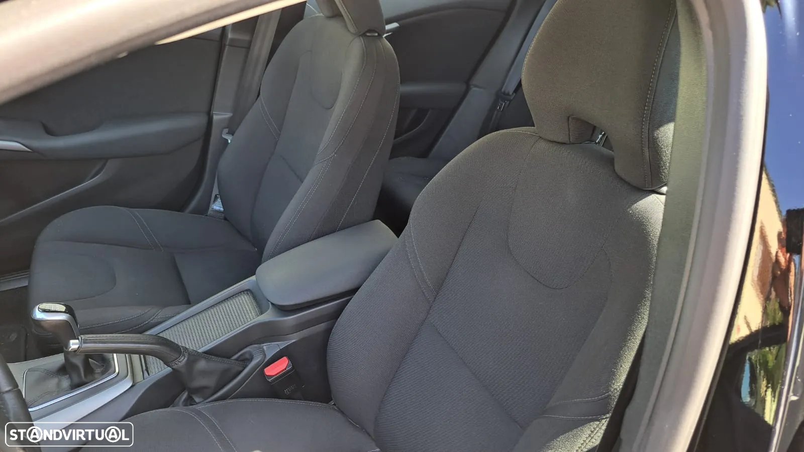 Volvo V40 2.0 D2 Momentum - 7