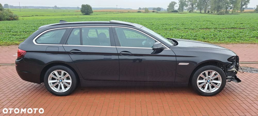 BMW Seria 5 525d xDrive Touring Sport-Aut - 6