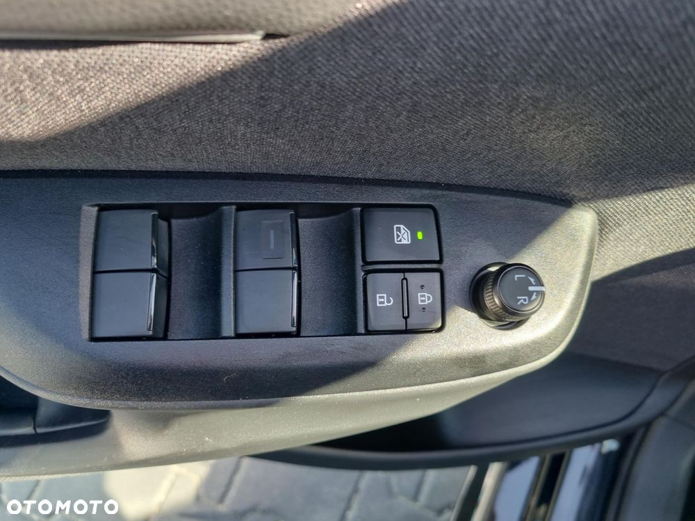 Toyota Yaris Hybrid 1.5 Style - 16