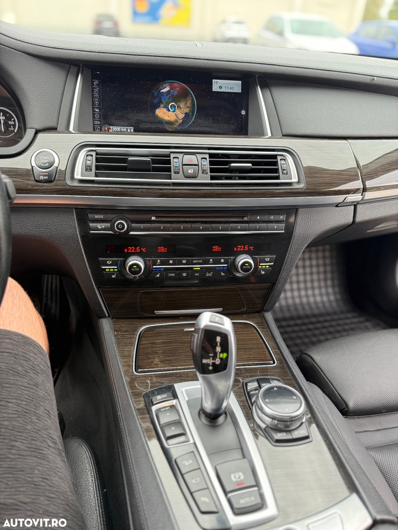 BMW Seria 7 740d xDrive - 9