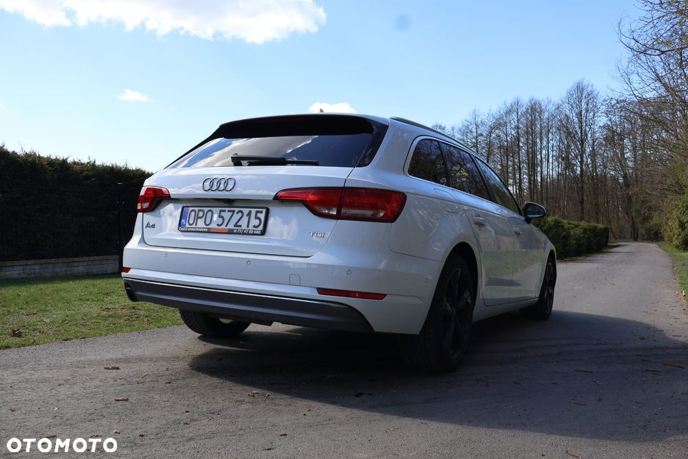 Audi A4 Avant 2.0 TDI - 25
