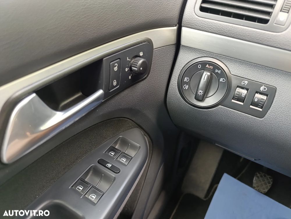 Volkswagen Touran 1.4 TSI Highline - 9