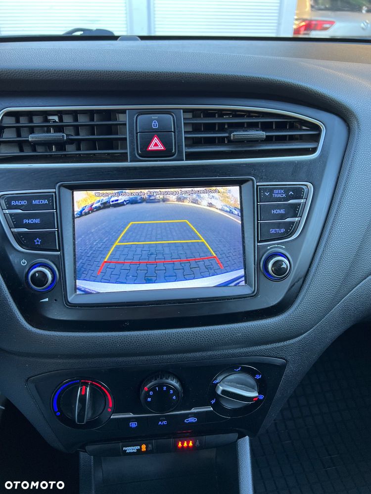 Hyundai i20 1.2 Comfort - 6