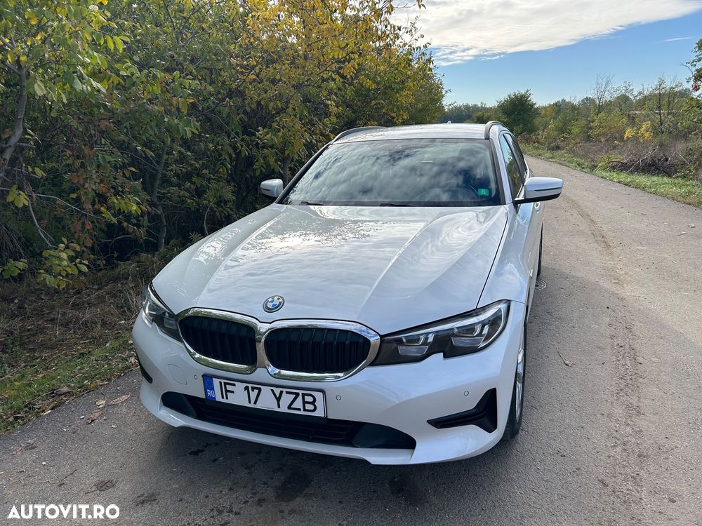 BMW Seria 3 320e Touring Aut. - 1