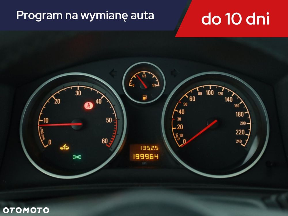 Opel Zafira - 10