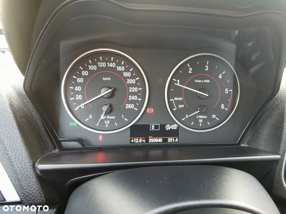 BMW Seria 1 118d Edition M Sport Shadow - 24