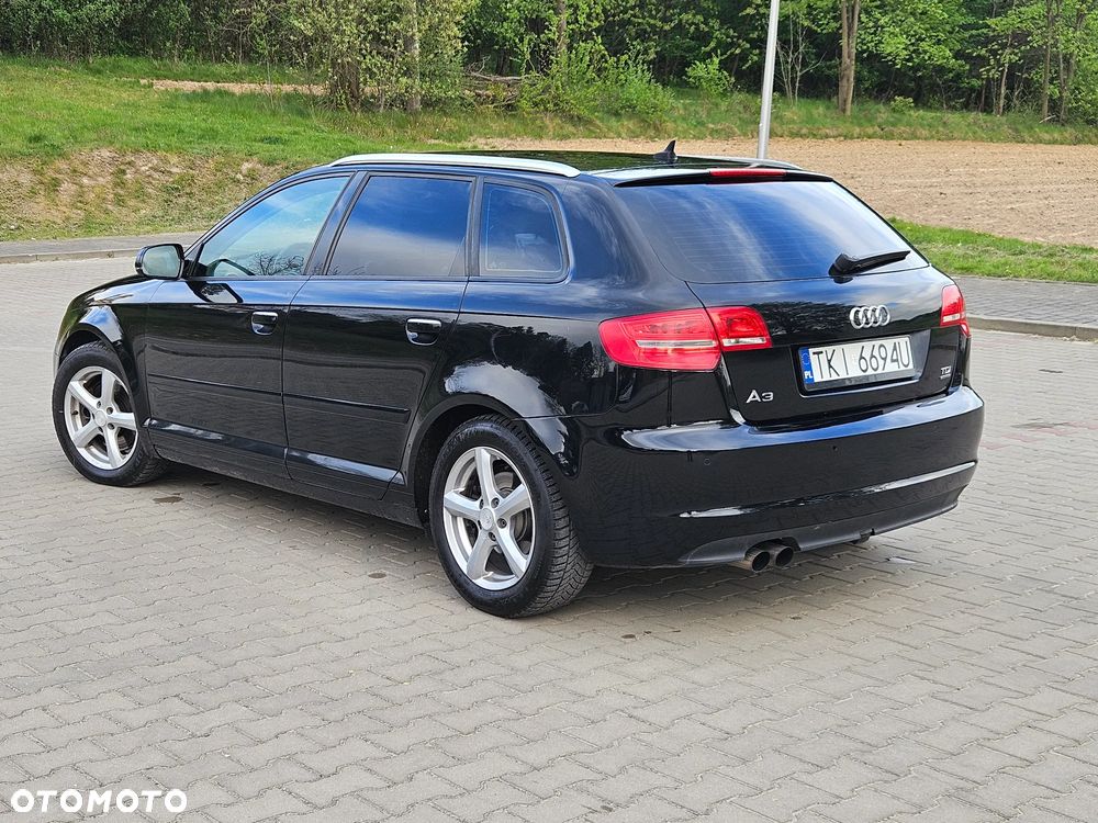 Audi A3 Sportback 2.0 TDI DPF quattro Attraction - 7