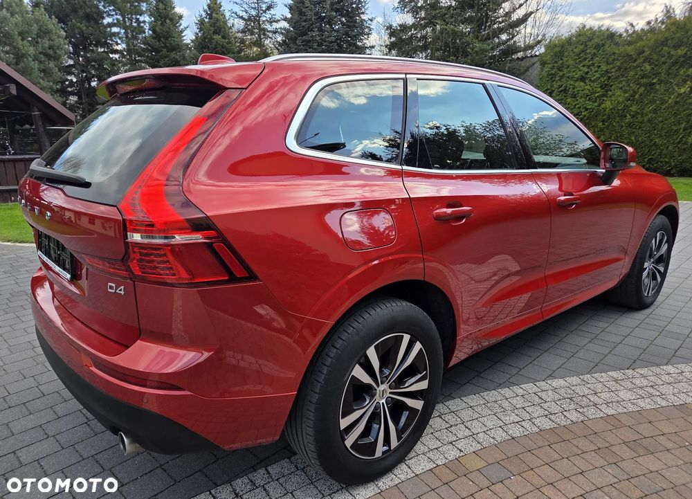 Volvo XC 60 D4 Momentum Pro - 10