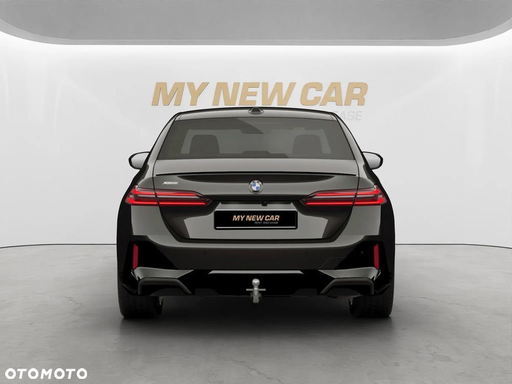 BMW Seria 5 520d xDrive - 34