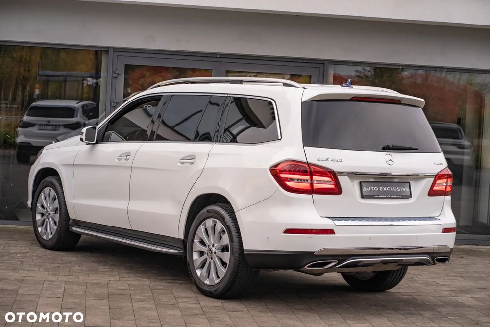 Mercedes-Benz GLS - 25