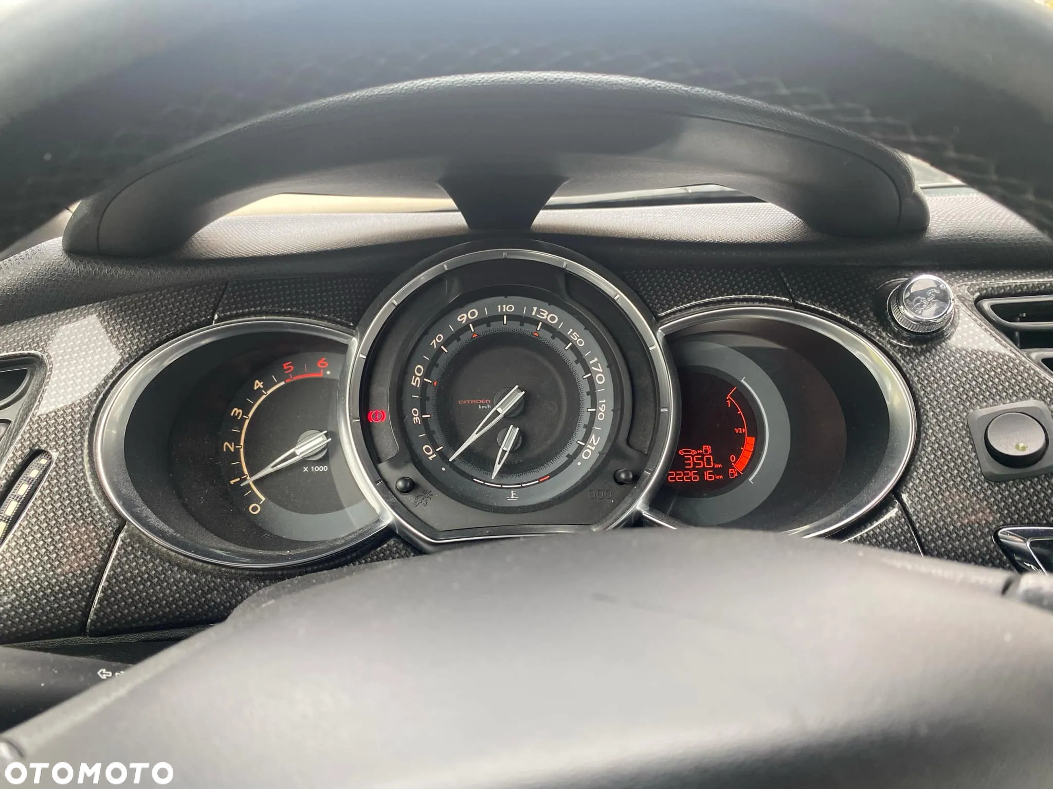 Citroën DS3 1.6 HDi SportChic - 10