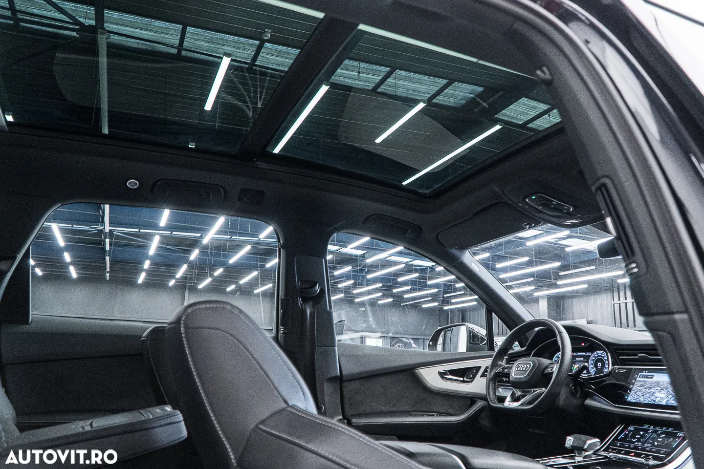 Audi Q7 55 TFSI e quattro Tiptronic PHEV S Line - 6