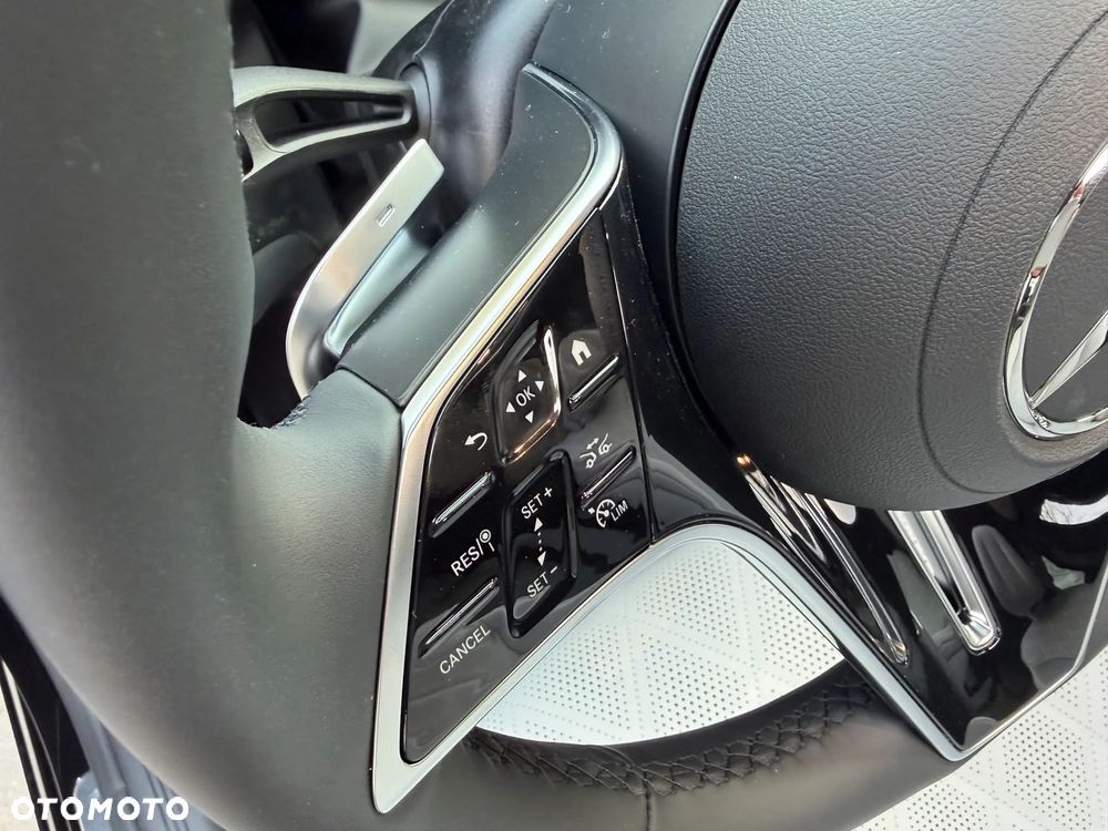 Mercedes-Benz Klasa E 220 d 4-Matic Exclusive - 17