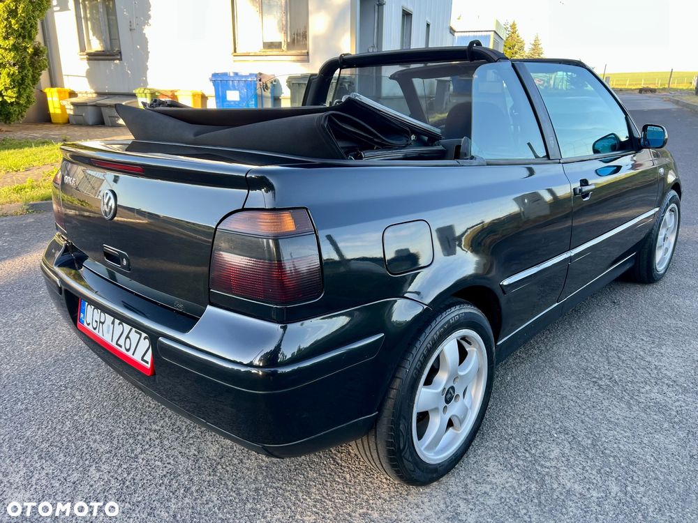 Volkswagen Golf 1.8 GL - 4