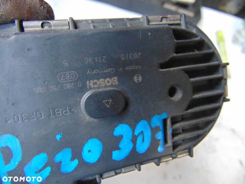 Przepustnica peugeot 307 1,6 16 v - 3