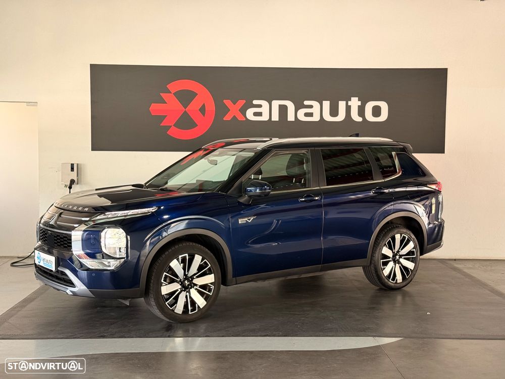 Mitsubishi Outlander - 2