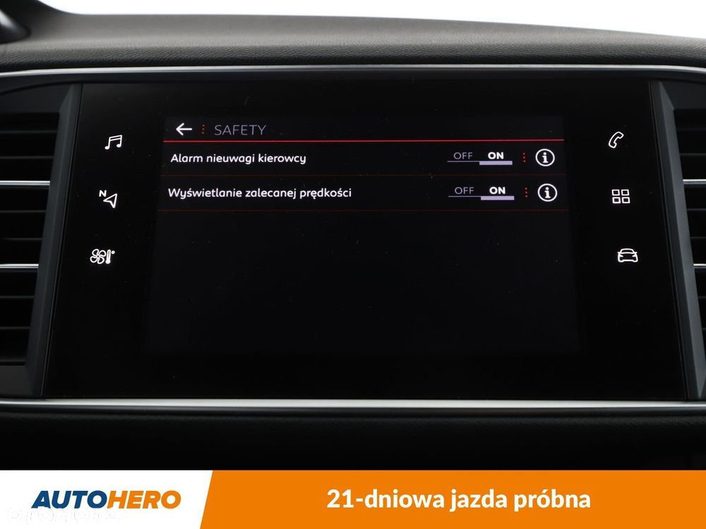 Peugeot 308 1.2 PureTech Allure S&S EAT8 - 26
