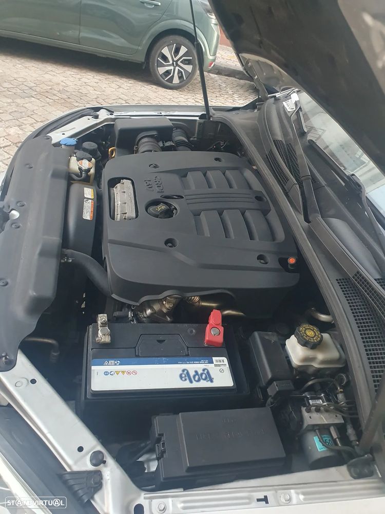 Kia Sorento 2.5 CRDi EX Aut. - 26