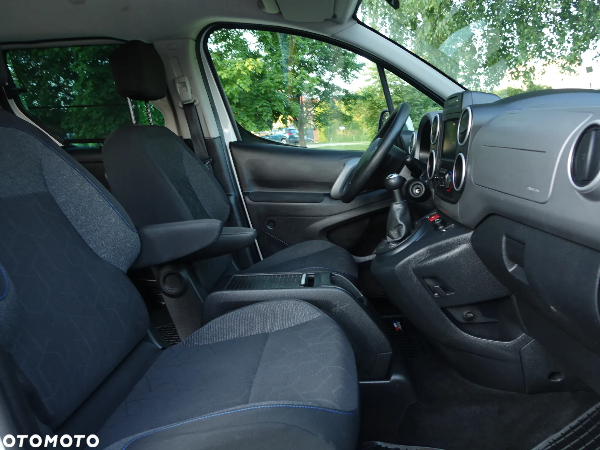 Peugeot Partner - 11
